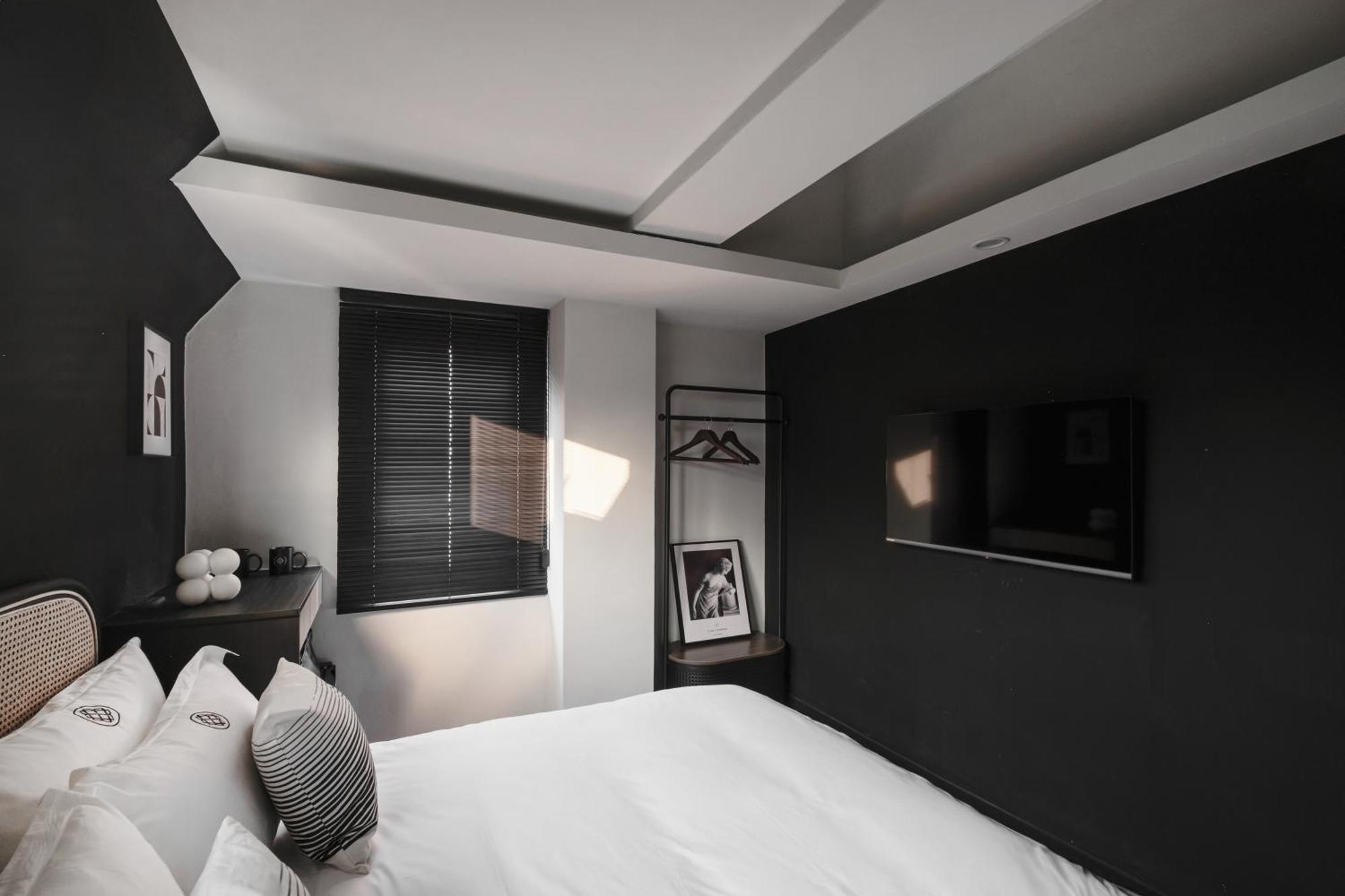 We2 Design Hotel Taichung Extérieur photo